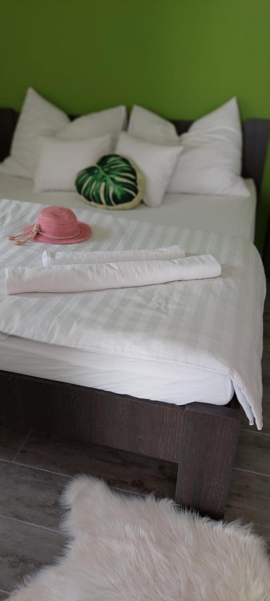 Heviz Lux Apartmanhaz Zewnętrze zdjęcie